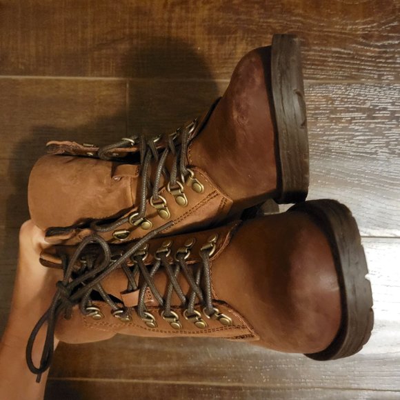 NEW Born Codi Boots Womens 6 Lace Up Brown Leather Waterproof Retail $160 - Picture 3 of 8